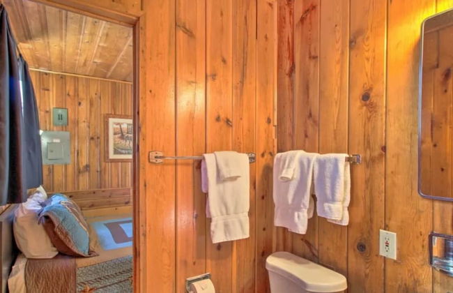 Hidden Rest Cabins & Resort - Photo 58