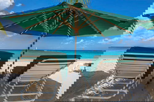Foto 50 - Condos on Glitter Bay Estate by Blue Sky Luxury