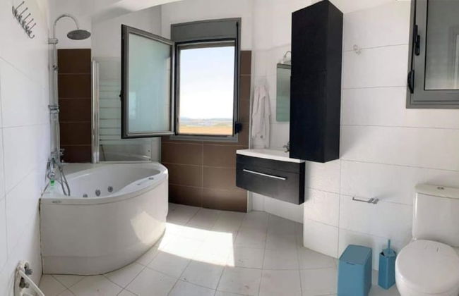 Olga Luxury Beach Front Villas - Photo 5