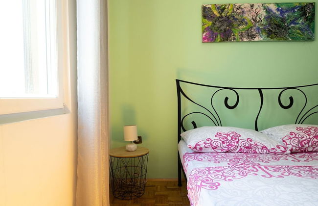 Simplistic Apartment in Rogoznica near Sea Beach - Foto 3