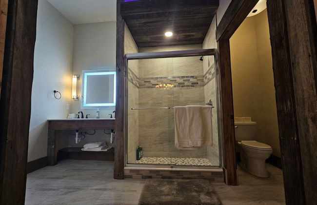 Eaglescape Suites and Event Center - Foto 26