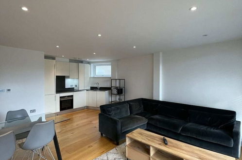 Foto 19 - Bright & Modern 2 Bedroom Flat W/balcony - Whitechapel