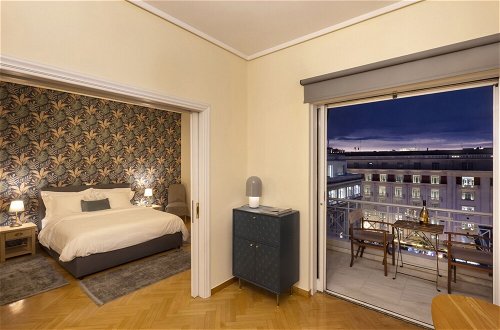 Photo 8 - Aristocratic 1 BR in the Heart of Athens
