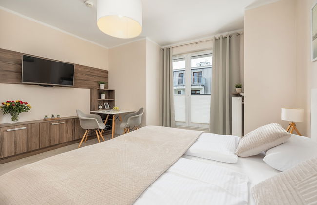 Aquamarina Promenada by Renters - Photo 16