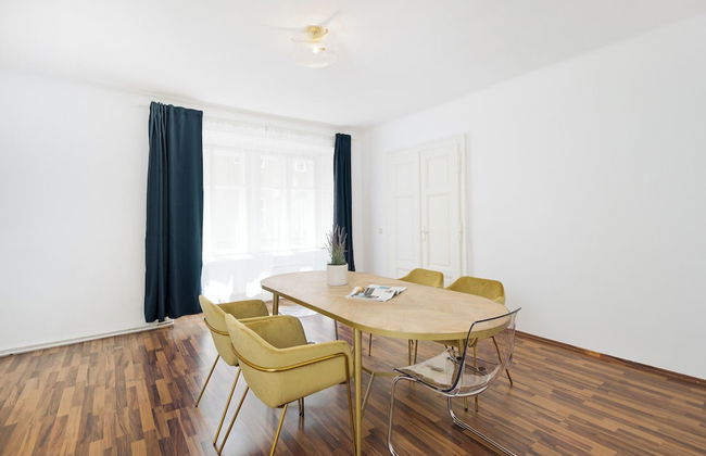 Apartment Ballgasse - Photo 41