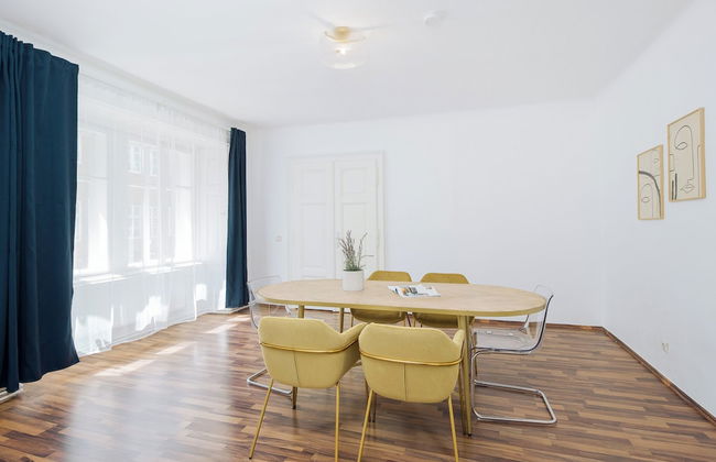 Apartment Ballgasse - Photo 42