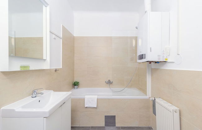 Apartment Ballgasse - Photo 69