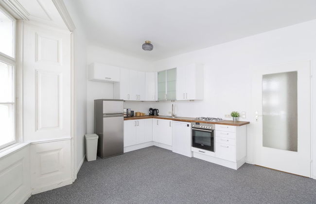 Apartment Ballgasse - Photo 50