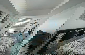 Foto 3 - The Comfy Loft at Azure North