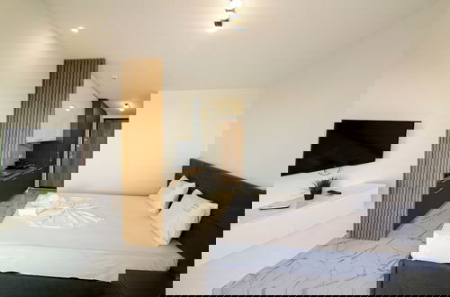 Foto 23 - ARA Luxury Suites
