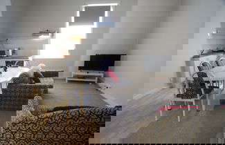 Photo 3 - Seafield Tower Glenelg Apartment no 6