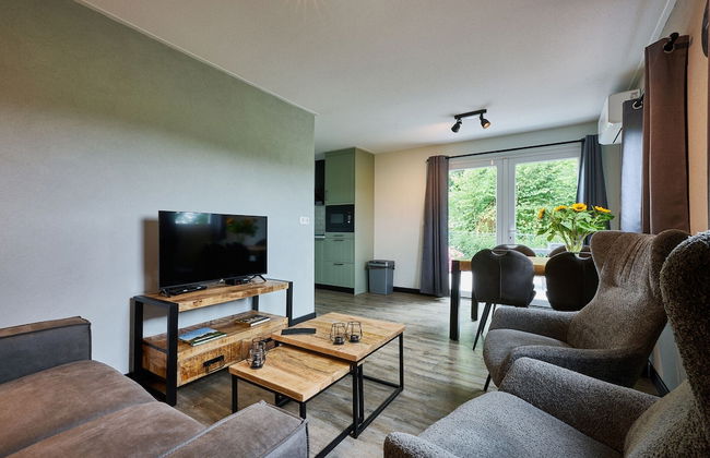 Stay at This Beautiful Accommodation in De Kiel - Foto 7