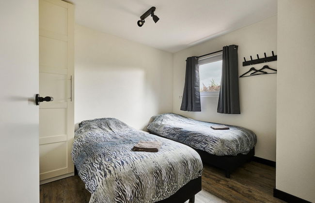 Stay at This Beautiful Accommodation in De Kiel - Foto 3