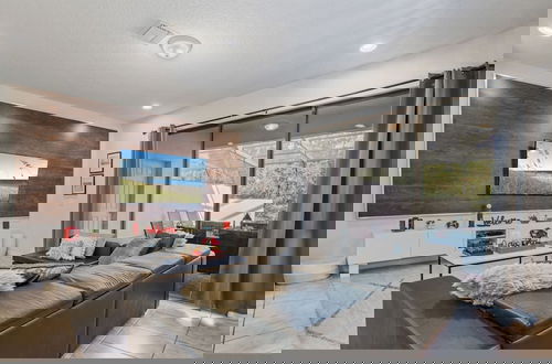 Foto 2 - Luxury 5bdr House w Pool - 8863