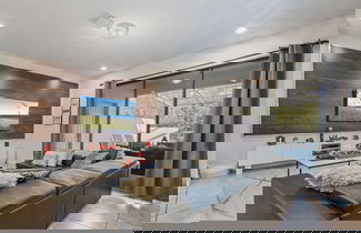 Foto 2 - Luxury 5bdr House w Pool - 8863