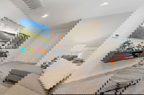 Foto 16 - Luxury 5bdr House w Pool - 8863