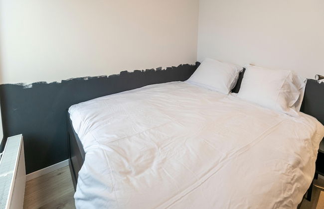 Duplex Apartment in the Shopping Street of Maasmechelen - Foto 8