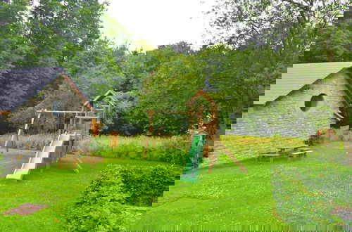 Photo 59 - Gite With Swimming Pool Situated in Wonderful Castle Grounds in Gesves