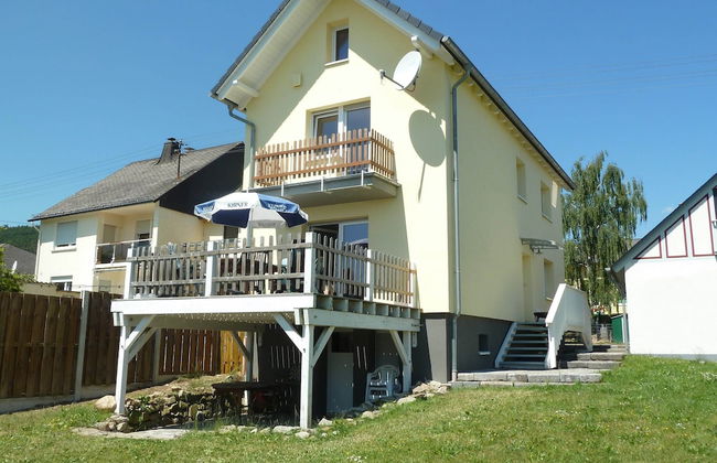 Detached Holiday Home With Terrace and its own Garden in the Hunsruck - Foto 1