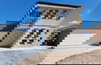 Photo 1 - St Albans House - Spacious and Modern Home