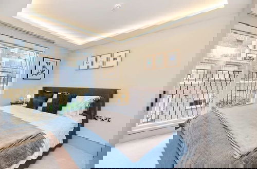 Foto 16 - The Knightsbridge Wonder - Modern Two Bedroom House With Parking