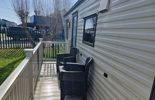 3-bed Caravan - Sleeps 8 - Pool Onsite - Petsok - Photo 19