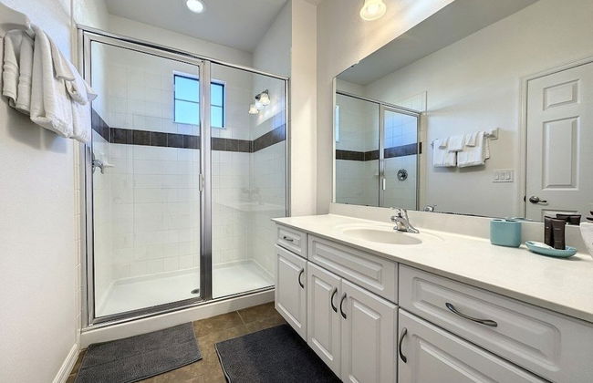 5 Bed South Facing Pool Close To Disney 5 Bedroom Villa by RedAwning - Foto 22