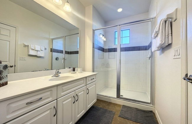 5 Bed South Facing Pool Close To Disney 5 Bedroom Villa by RedAwning - Foto 19