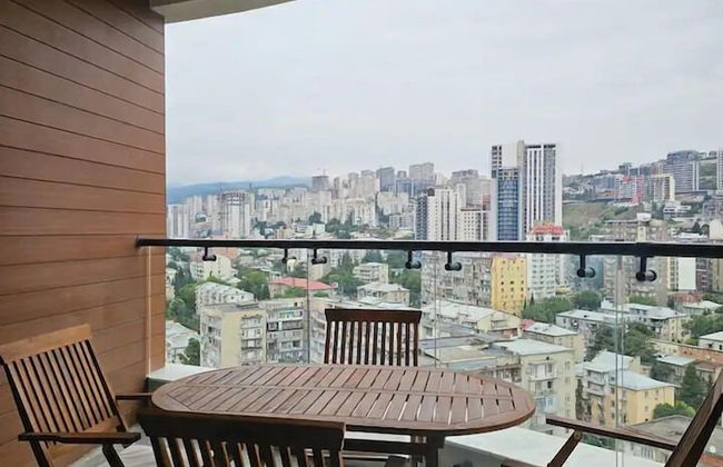 Tbilisi Gardens One Bedroom With Pool - Photo 11