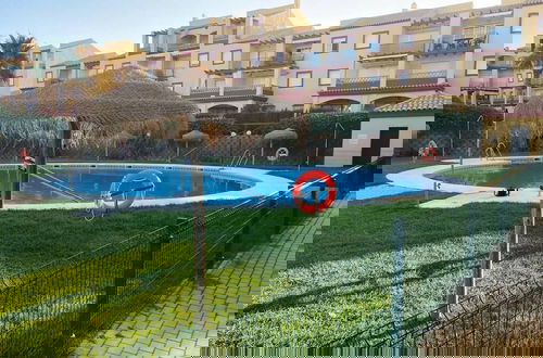 Foto 13 - Charming 2-bed Apartment Near Ayamonte With Pool