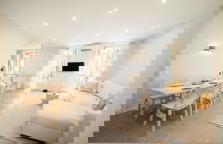 Photo 1 - Quiet and Luxurious Apartment - Cannes Center - 2br/6p