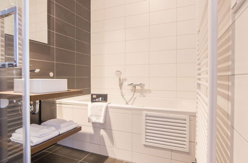 Foto 12 - Luxurious Apartment With Bubble Bath