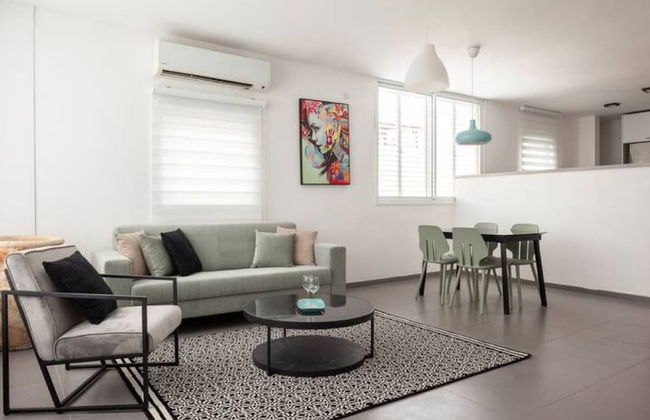 Amazing APT Bat-Yam Near Beach - Foto 11