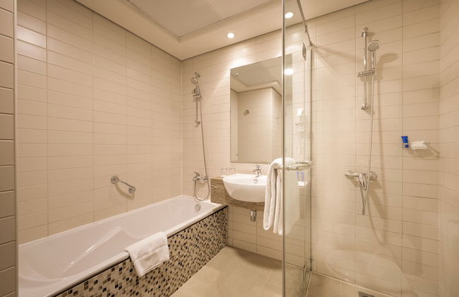 Oaks Liwa Heights Suites - Foto 32