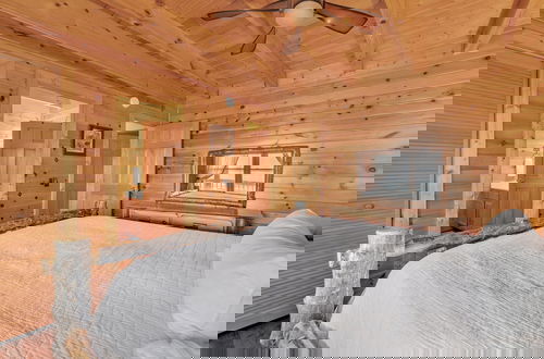 Foto 5 - Moosehead Lodge Fantastic Cabin at Lake Douglas!