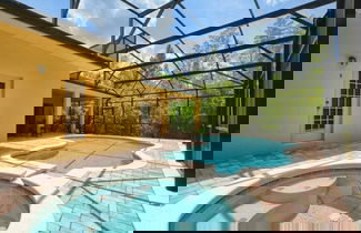 Foto 1 - Private Oasis With Pool & Spa- 3400clr 4 Bedroom Home by RedAwning
