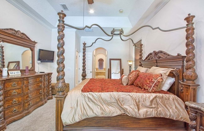 Private Oasis With Pool & Spa- 3400clr 4 Bedroom Home by RedAwning - Foto 3