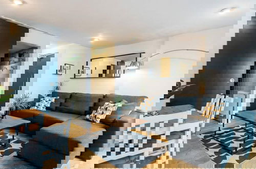 Photo 1 - Host Apartments Preston s Rooftop Apt