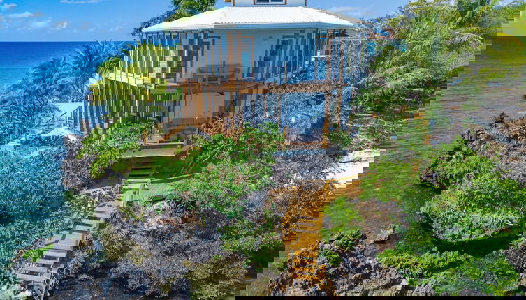 Foto 1 - Awesome Over The Water Overlooking West End - Aire Agua 3 Bedroom Home by RedAwning