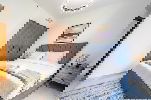 Foto 6 - Modern DT Escape1BR with Upscale Comfort