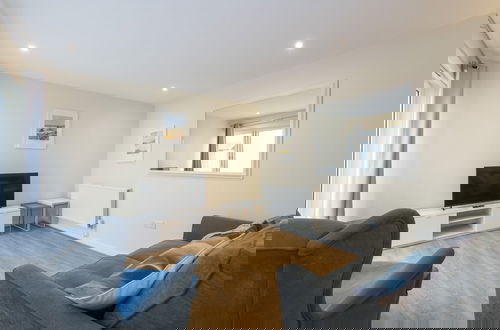 Photo 39 - The Beach House & Porth Sands Apartments
