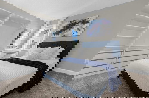 Foto 9 - 9 Bed Storey Lake Star Wars Dream Home 9 Bedroom Home by RedAwning