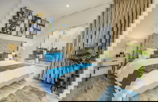 Photo 2 - NEW 2BR Condo in of Palm Beach Walk 2 Beach
