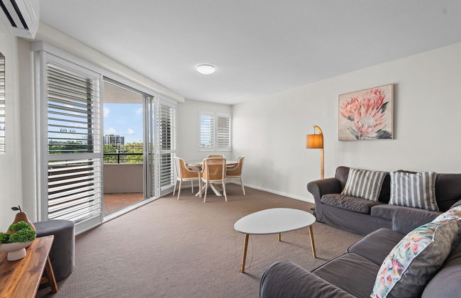 The Oasis Apartments - Photo 27