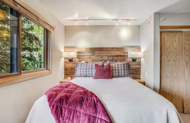Laurelwood Condominiums - Foto 44