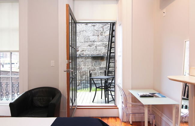 Maverick Suites at 40 Temple St - Foto 22