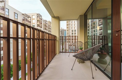 Photo 28 - Maison Privee - Alluring Modern Apt in Dubai Creek Beach