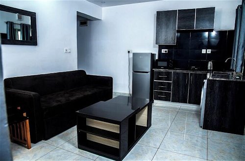 Photo 14 - Ekulu Apartments