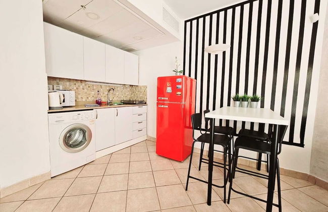 SHaYaSH apartments Leonardo Bat-Yam - Foto 40