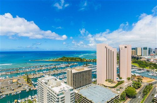 Foto 68 - One Bedroom Condos with Lanai near Ala Wai Harbor - Perfect for 2 Guests